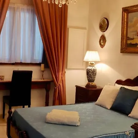 Homestay Naxxar Rooms *